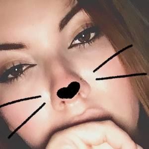 Meet your Posher, Jasmin